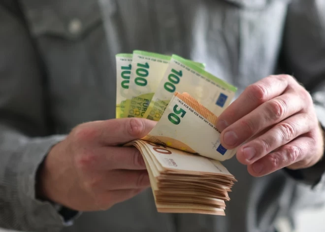 LBAS: minimālajai algai jābūt 50% no vidējās darba samaksas
