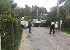 Carnikavas pagasta Siguļu iedzīvotāji sašutuši, ka jau tā bīstamajā Dzirnupes ielā pašvaldība nolēmusi palielināt braukšanas ātrumu par desmit kilometriem. Vietējie tur pie avārijām un avārijas situācijām jau “pieraduši”.