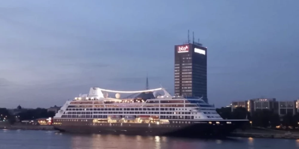 Kruīza kuģis "Azamara Onward" devies 11 dienu garā ceļojumā no Kopenhāgenas uz Stokholmu.