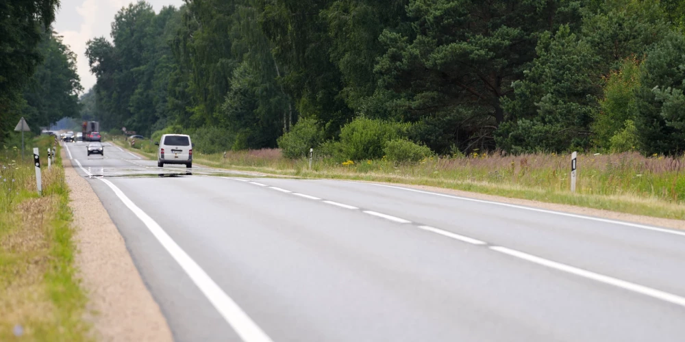 (Ilustratīvs foto) Valsts policija aicina aculieciniekus atsaukties, zvanot pa tālruņa numuru 67219765, 26467582, vai 110.