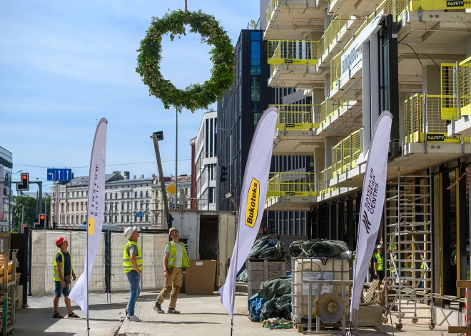 Satekles Biznesa centrā nosvinēti spāru svētki