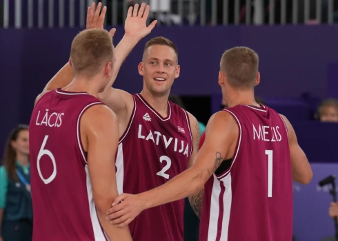 3x3 basketbola turnīra spēle starp Latvijas un Polijas valstsvienībām 2024.gada vasaras olimpiskajās spēlēs Parīzē.