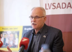 Latvijas Veselības un sociālās aprūpes darbinieku arodbiedrības (LVSADA) valdes priekšsēdētājs Valdis Keris.