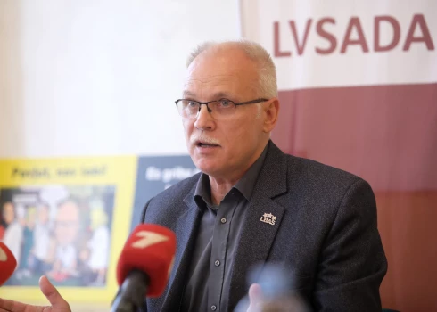Latvijas Veselības un sociālās aprūpes darbinieku arodbiedrības (LVSADA) valdes priekšsēdētājs Valdis Keris.