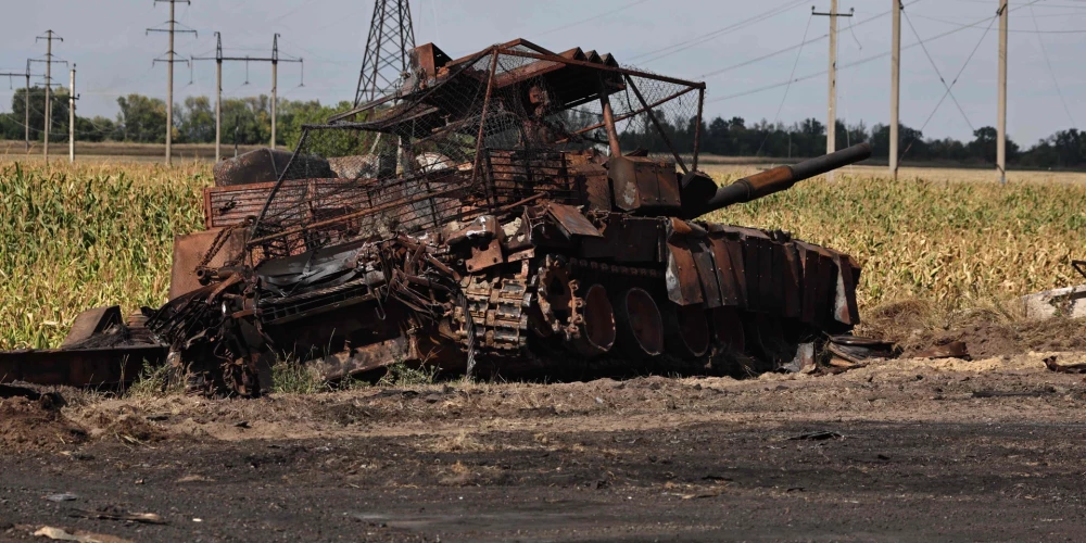 Iznīcināts okupantu tanks pie Sudžas, Kurskas apgabalā. 2024. gada 16. augusts.