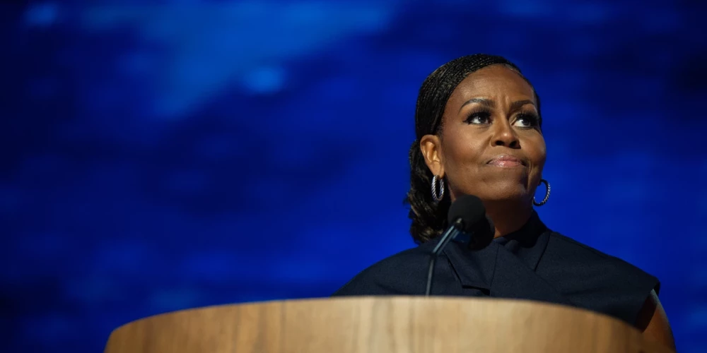 Mišela Obama aicināja balsot par Kamalu Harisu.