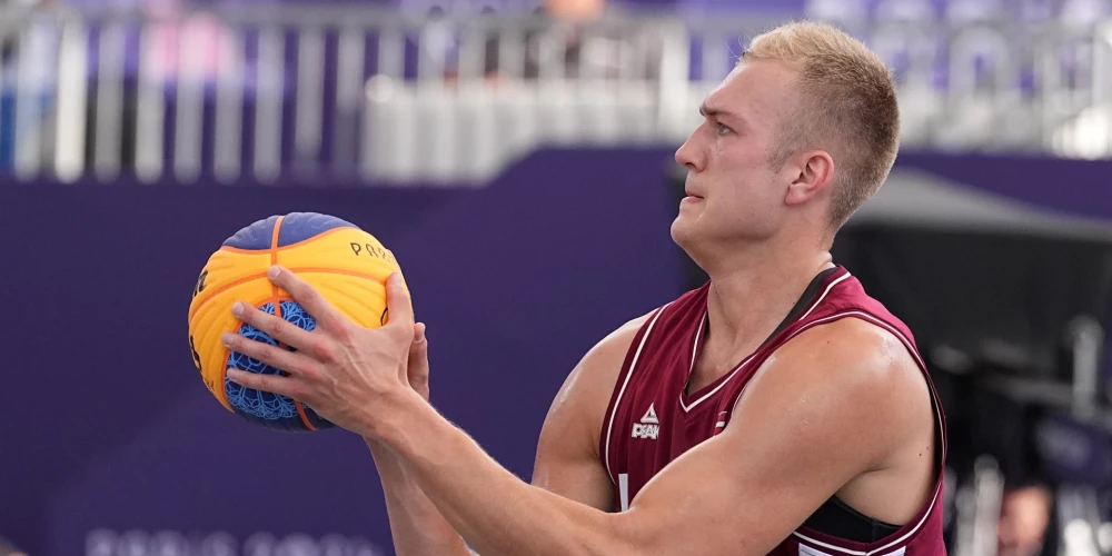 3x3 basketbola turnīra spēle starp Latvijas un Ķīnas valstsvienībām 2024.gada vasaras olimpiskajās spēlēs Parīzē.