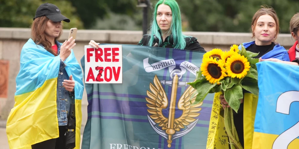 Gājiens par godu Ukrainas valsts karoga dienai.