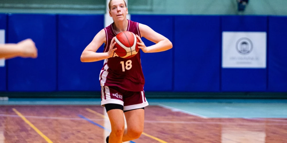  Latvijas U-16 sieviešu basketbola izlase Eiropas kadešu čempionātā svinēja uzvaru.