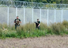 Palielinoties nelegālās imigrācijas spiedienam, no 13.marta līdz 12.septembrim, atkal ir spēkā pastiprināts Latvijas-Baltkrievijas robežas apsargāšanas režīms.