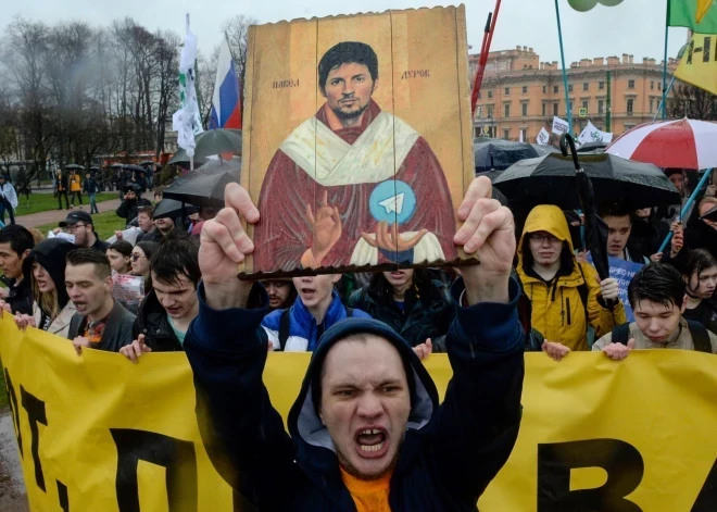 Дурову продлили срок пребывания под стражей