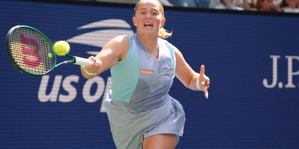 Aļona Ostapenko paklupusi jau pirmajā ASV atklātā čempionāta vienspēļu turnīra kārtā.