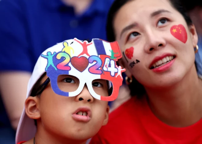 Tests: viltus ziņas un skandāli Parīzes Olimpiskajās spēlēs - vai spēsi atšķirt patiesību no meliem?