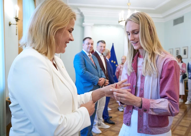 Ministru prezidente Evika Siliņa tiekas ar Latvijas olimpiešiem (foto: Valsts kanceleja)