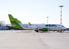 В прошлом году airBaltic перевезла 4,536 млн пассажиров, что на 35,7% больше 2022 года, и выполнила 44 100 рейсов, что на 18,3% больше. 