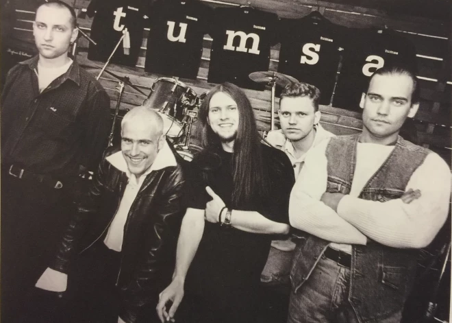 Tagad arī CD formātā izdots grupa “Tumsa” pirmais albums “1996”
