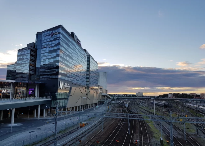 LMT un "Tet" zviedru akcionārs "Telia" bremzējis vairākus militārus projektus; viņus vairāk interesē uz Zviedriju aizejošā peļņa, nevis Latvijas drošība, uzskata eksministrs Pabriks