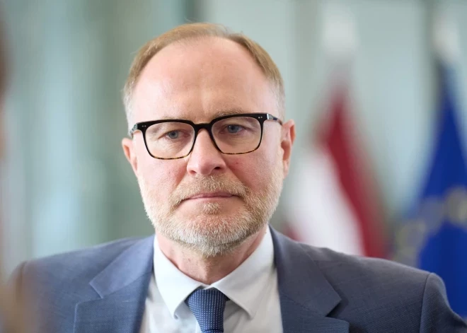 Aizsardzības ministrs Andris Sprūds apgalvo, ka šis jautājums tiks pacelts arī NATO līmenī.
