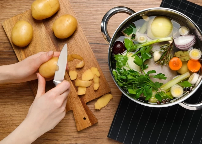 Diēta, kas uzlabo kaulu veselību. Plus - buljona recepte stipriem kauliem