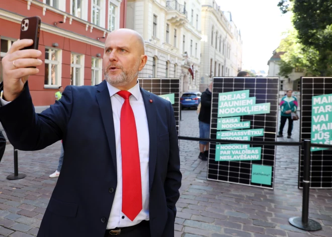 "Такого раньше не было": депутат заявил, что скоро может произойти прецедент в латвийской политике