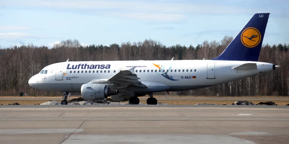 Самолет компании Lufthansa.