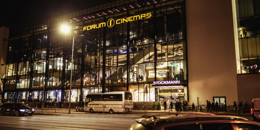 "Forum Cinemas". 