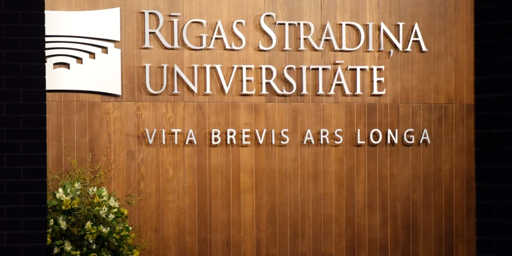 Uzraksts Rīgas Stradiņa universitāte.