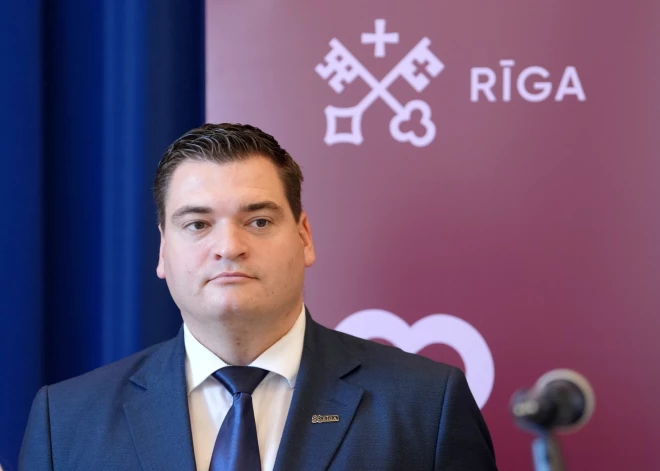 Rīgas vicemērs Edvards Ratnieks: Rīgā turpmāk nebūs reklāmu, afišu un publisku ēku uzrakstu krievu valodā