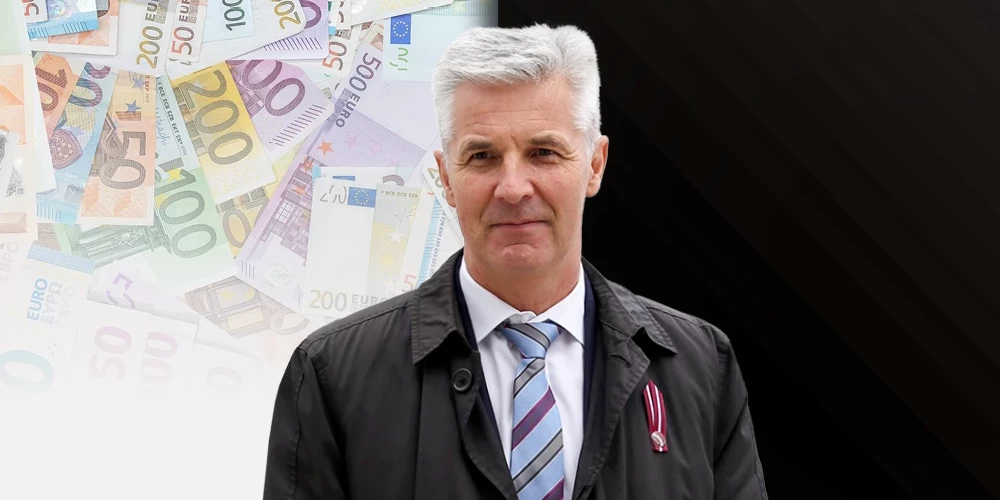 Artis Pabriks nezina nevienu demokrātisku valsti, kurā cilvēki uz ielas atbildētu, ka viņi ir apmierināti ar saviem politiķiem.