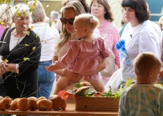 FOTO: leģendārā restorāna "Sēnīte" teritorijā atkal mutuļo dzīvība. Aizvadīti pirmie svētki