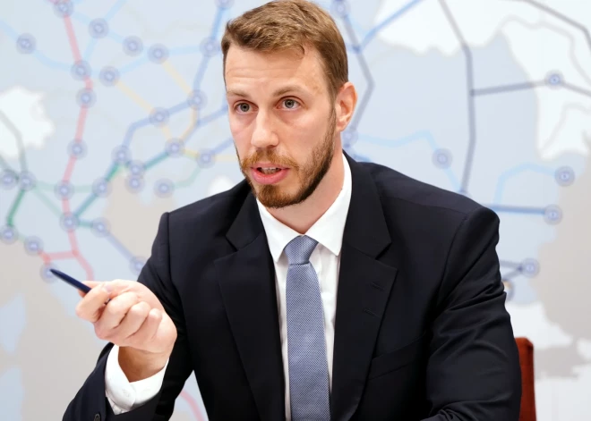 Briselē notika "Rail Baltica" stratēģiskās vadības grupas sanāksme