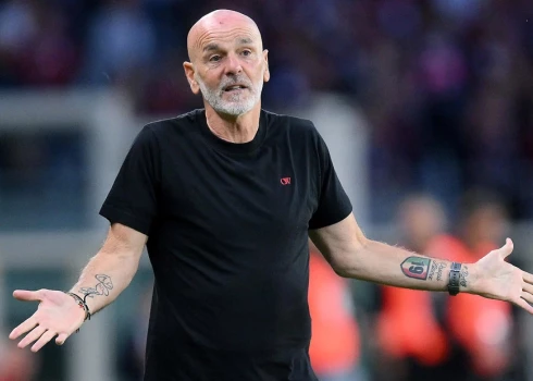 Pioli ar "AC Milan" strādāja no 2019. gada oktobra līdz šī gada maijam.