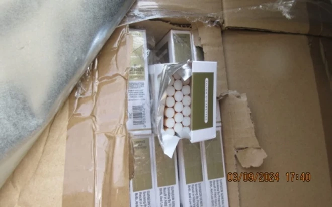 Saskaņā ar dokumentiem kravā bija jābūt elektriskajiem sildītājiem.