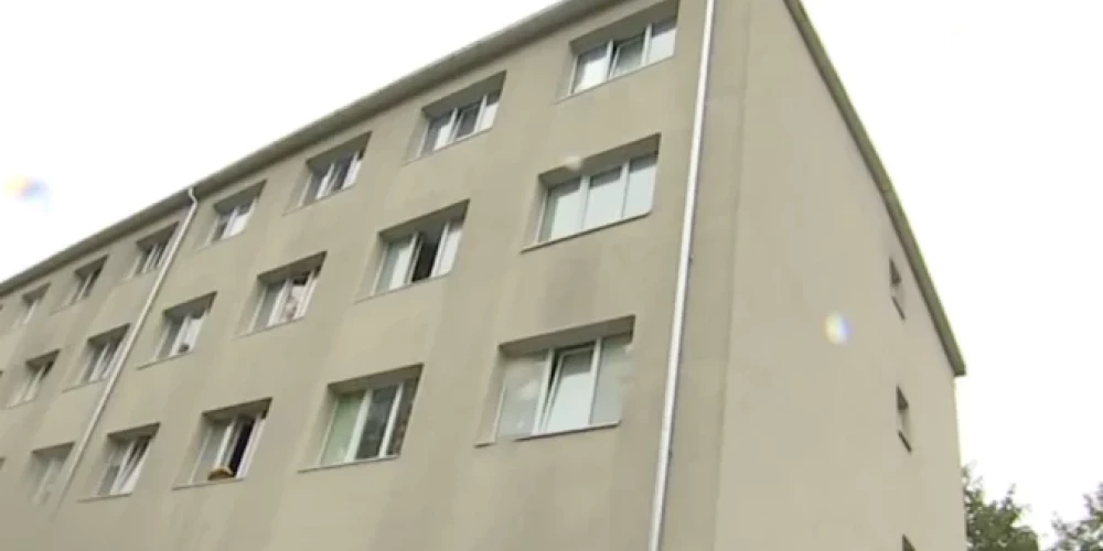 Дом, где был обнаружен скелет мужчины.