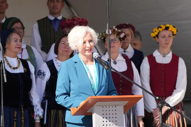 Daiga Mieriņa atzīmēja, ka arī tagad ciešā sadarbībā un sazobē varam izdarīt daudz gan starptautiskajā politikas laukā, gan citur.