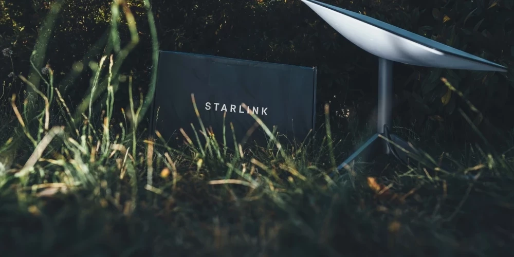 "Starlink" gan mēģina laboties.