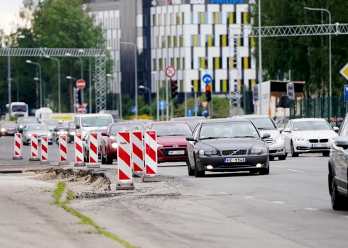 Satiksme Kārļa Ulmaņa gatvē.