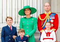 Britu karaliskā ģimene "Trooping the Color" svinīgajā pasākumā 2023. gadā.