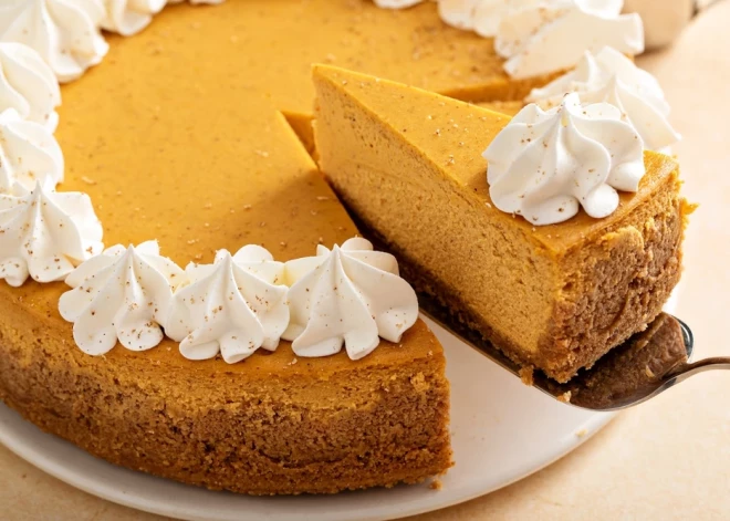 Осенние вайбы: готовим ароматный тыквенный пирог