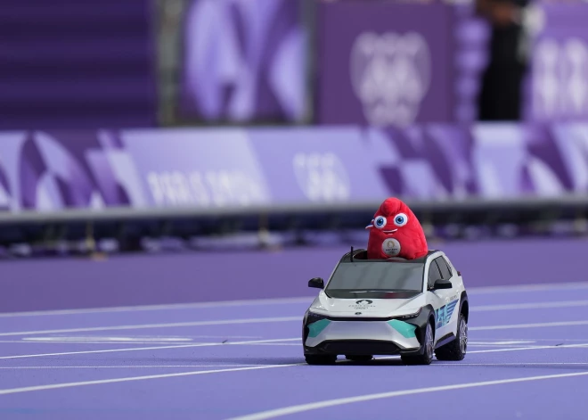 "Toyota" lauž olimpisko spēļu sponsorēšanas līgumu; spēles kļuvušas pārāk politiskas