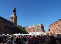 Rudens ražas svētku gadatirgus Doma laukumā.