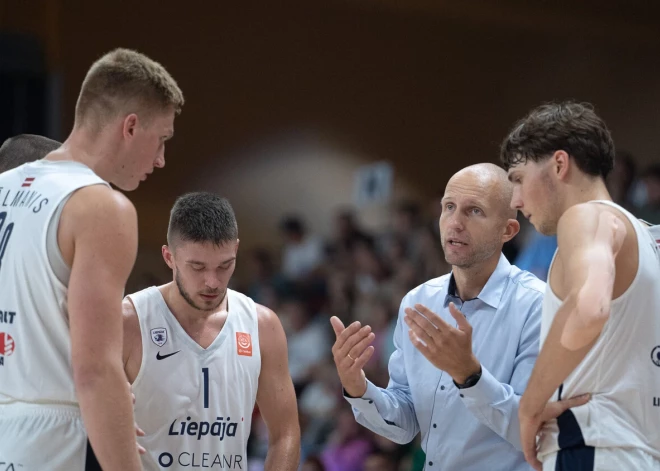 "Liepājas" basketbolistiem pirmā uzvara šosezon; "Valmiera" turpina panākumu sēriju