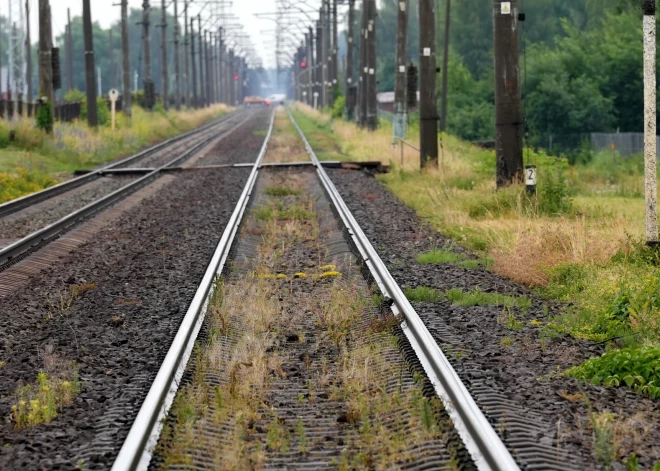 Latvijā uz dzelzceļa deviņos mēnešos gājuši bojā desmit cilvēki