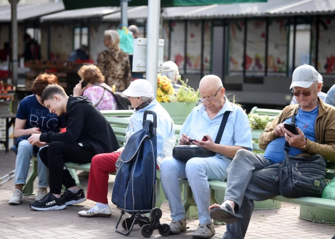 Latvijā strauji krītas iedzīvotāju skaits: vai politiķi beidzot rīkosies? 