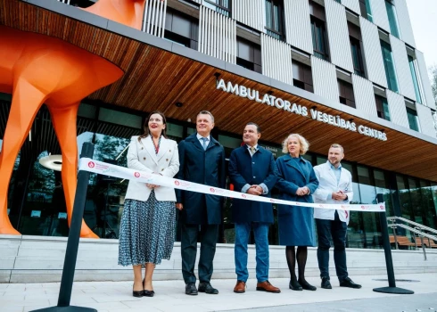 Atklāta Bērnu slimnīcas ēka, kurā atradīsies Ambulatorais veselības centrs un Neatliekamās medicīnas centrs.