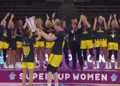 Turku duelī "Fenerbahce" basketbolistes otro reizi pēc kārtas izcīna Eiropas Superkausu