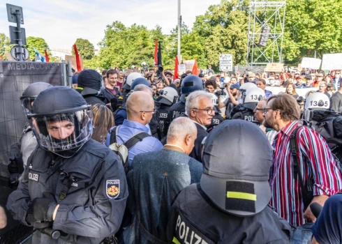 Vācija gatavojas 7. oktobrī paredzamajām nekārtībām. 