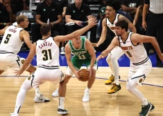 NBA čempioni "Celtics" Pričarda izrādē Abū Dabī apspēlē Jokiču un "Nuggets"