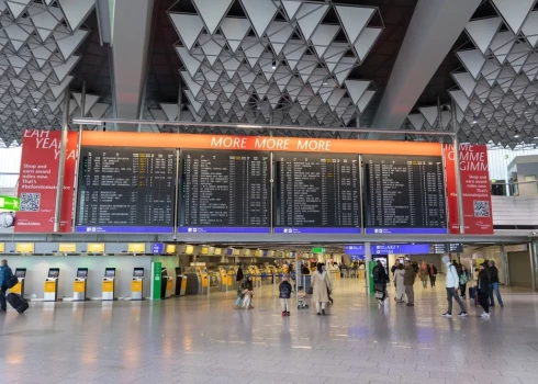 Viena no Eiropas lielākajām tranzīta lidostām - Frankfurte.