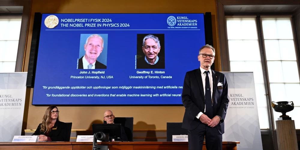 Šī gada Nobela prēmija fizikā piešķirta ASV zinātniekam Džonam Hopfīldam un viņa britu-kanādiešu kolēģim Džefrijam Hintonam par atklājumiem, kas padarījuši iespējamu mašīnmācīšanos.